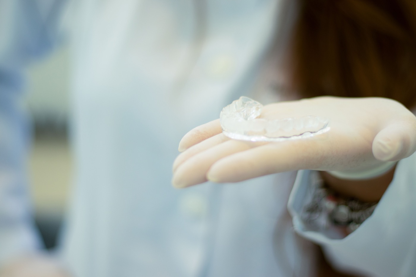 Férula dental transparente para manejo de bruxismo